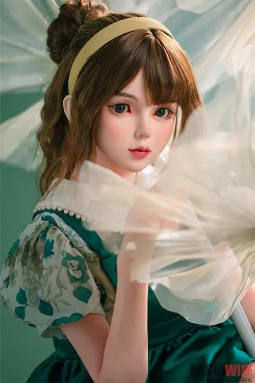 Bezlya Doll U 138cm Aカップ
