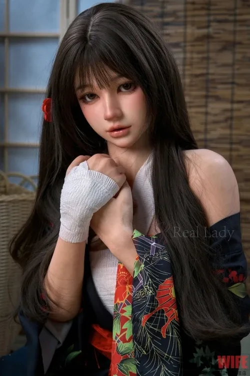 Real Lady T4 150cm Eカップ