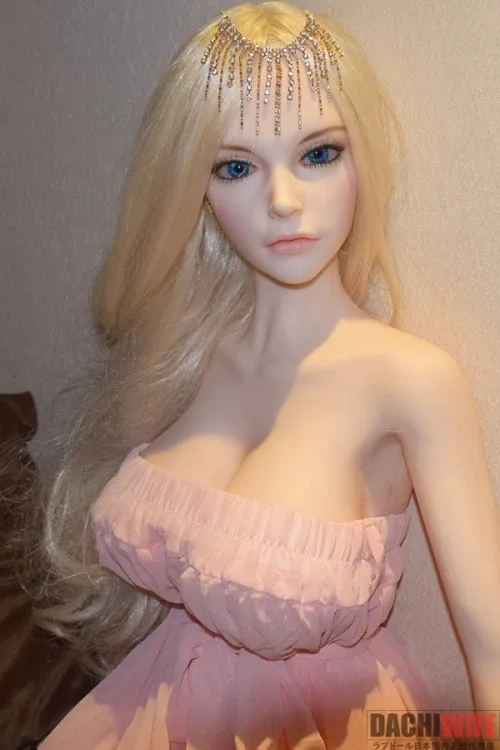 6Ye Doll #132-01 132cm